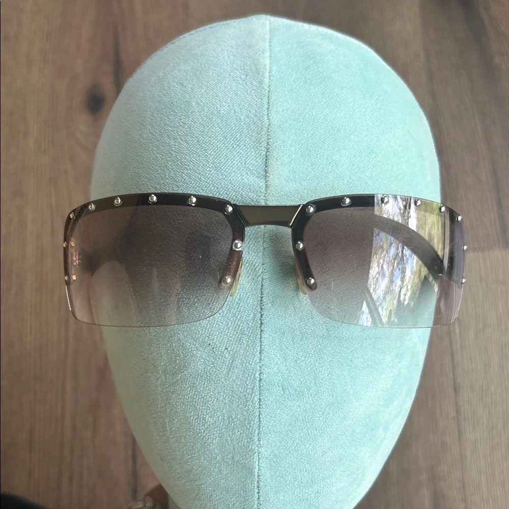 Gucci Vintage Monogram Temple Rimless Sunglasses with Brown Gradient Lenses